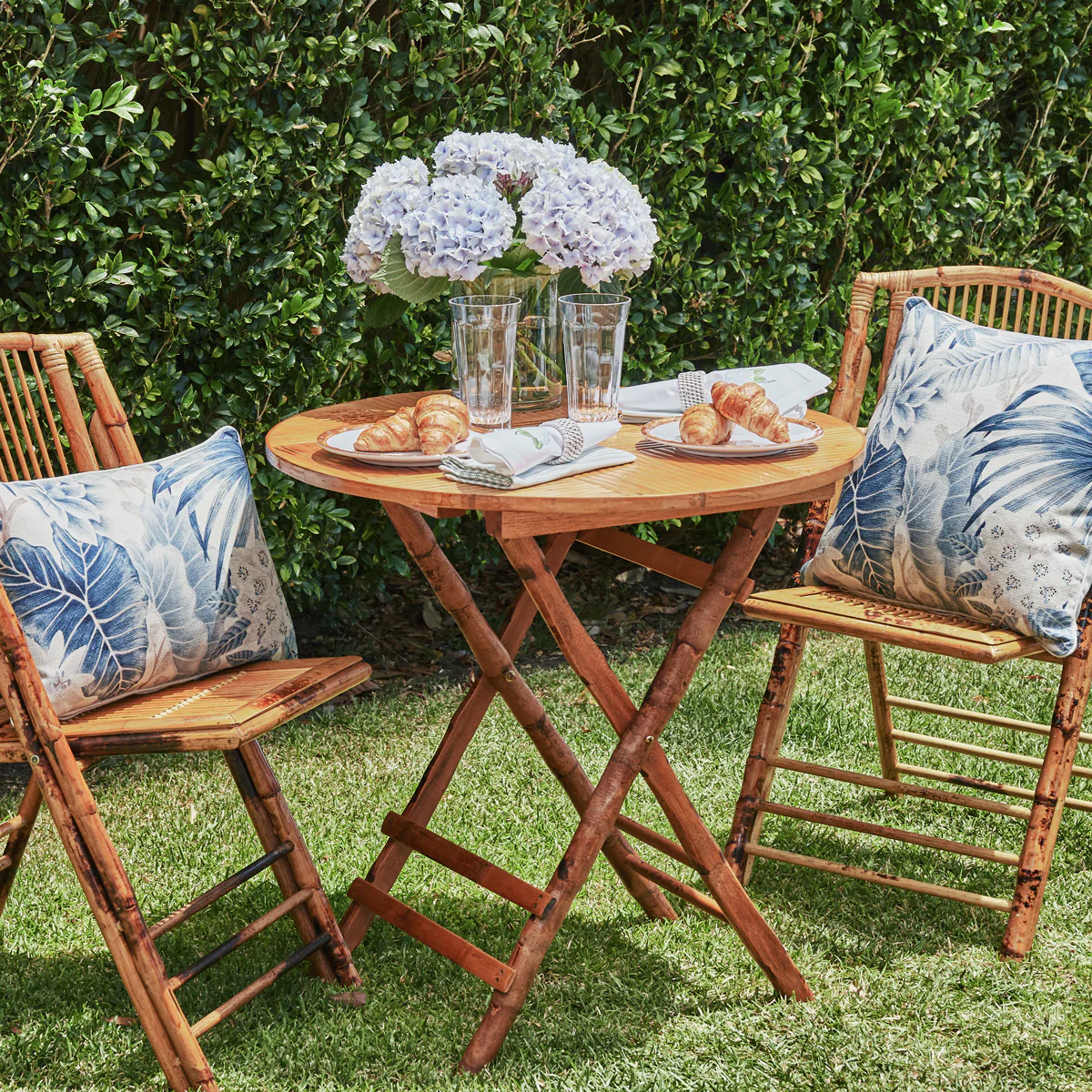 Bamboo Folding Table Round (Natural) - Image 2