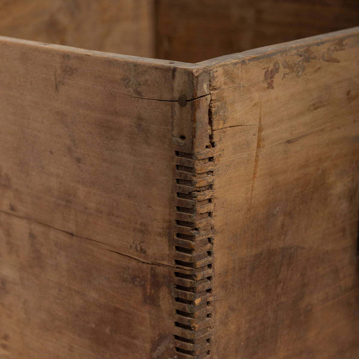 Bohai Square Timber Box - Image 6