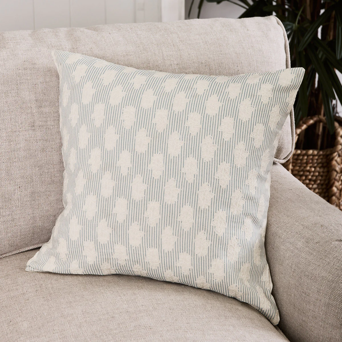 Chantilly Cotton Cushion Cover - Image 3