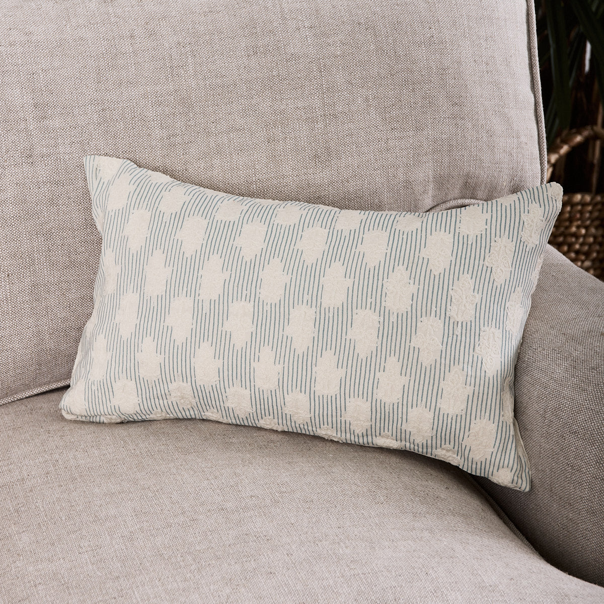 Chantilly Rectangular Cotton Cushion Cover - Image 3