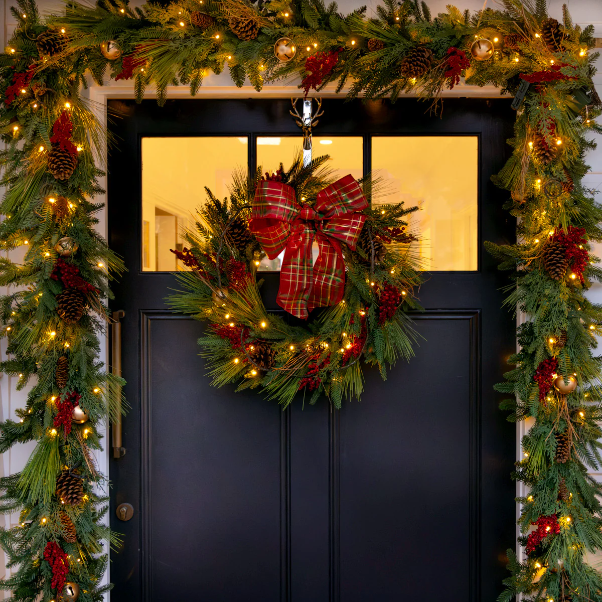 Colorado Red Berry Wreath with Lights 70cm PRE-ORDER - Image 2