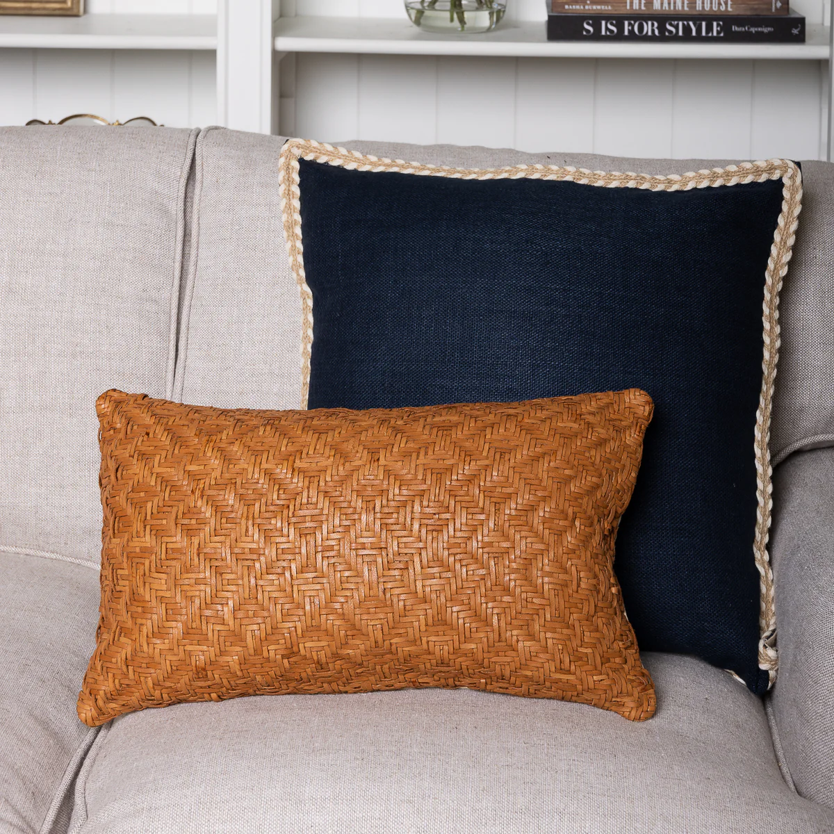 Corsica Linen Cushion Cover (Navy) - Image 3