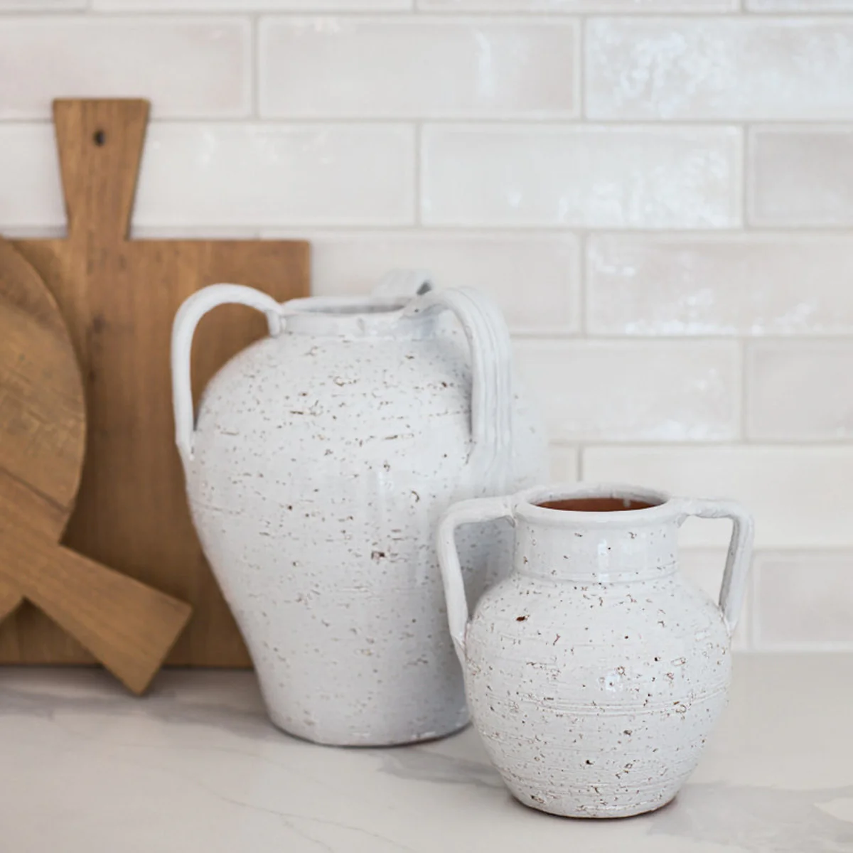 Eros Distressed Three Handle Pot (White) - Image 2
