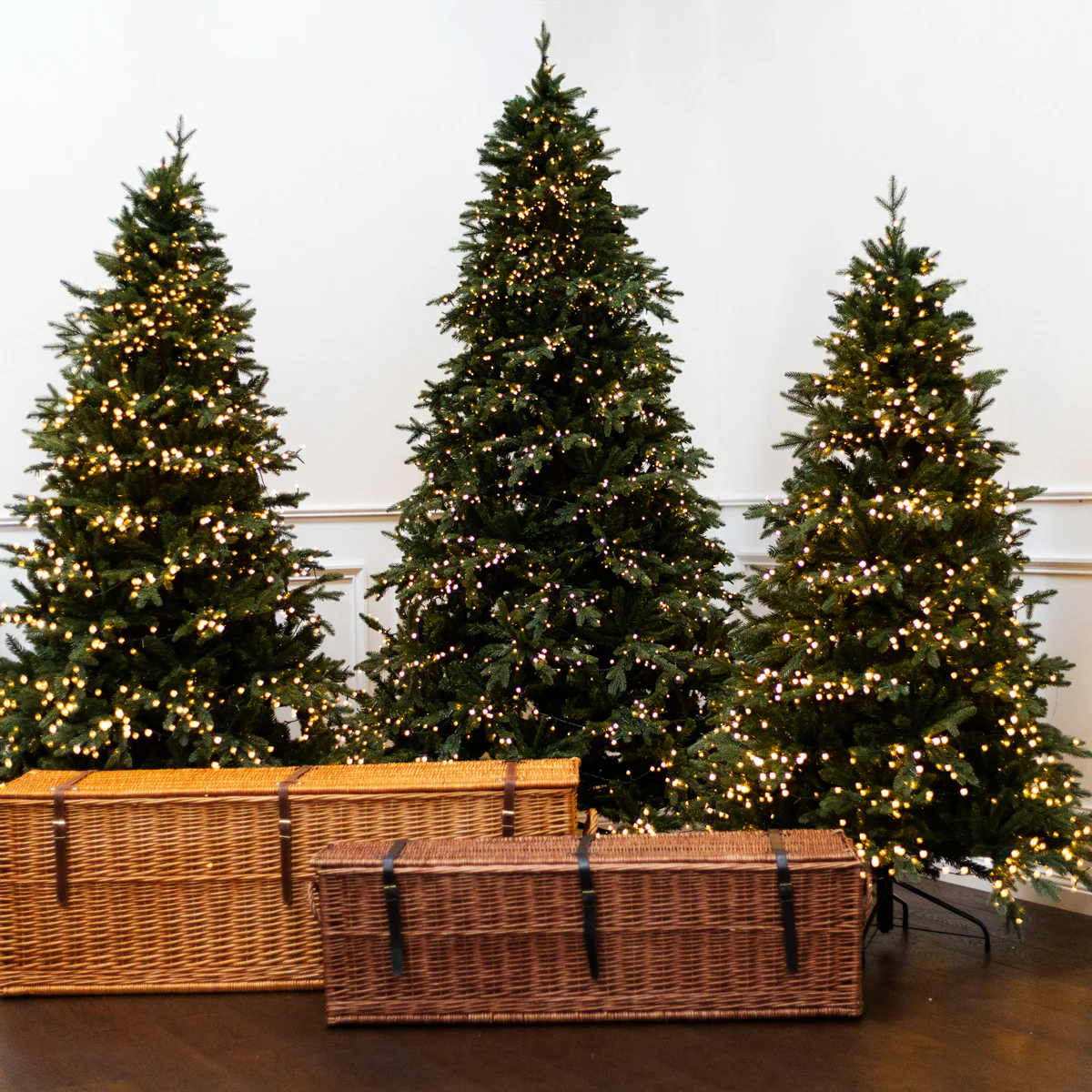 Grand Manhattan Pre-Lit Christmas Trees PRE-ORDER - Image 10