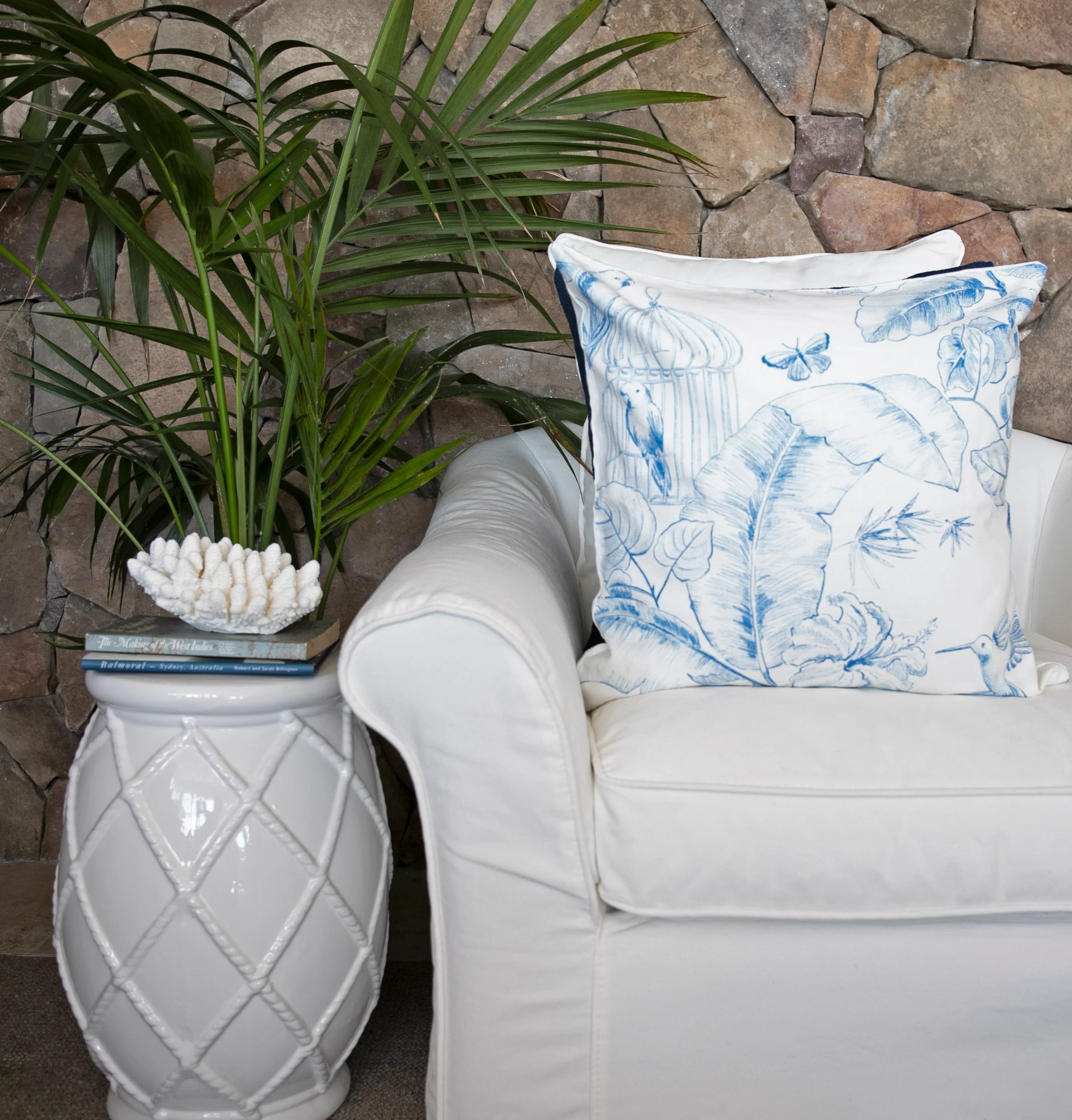 Hummingbird Cushion Cover - Image 2
