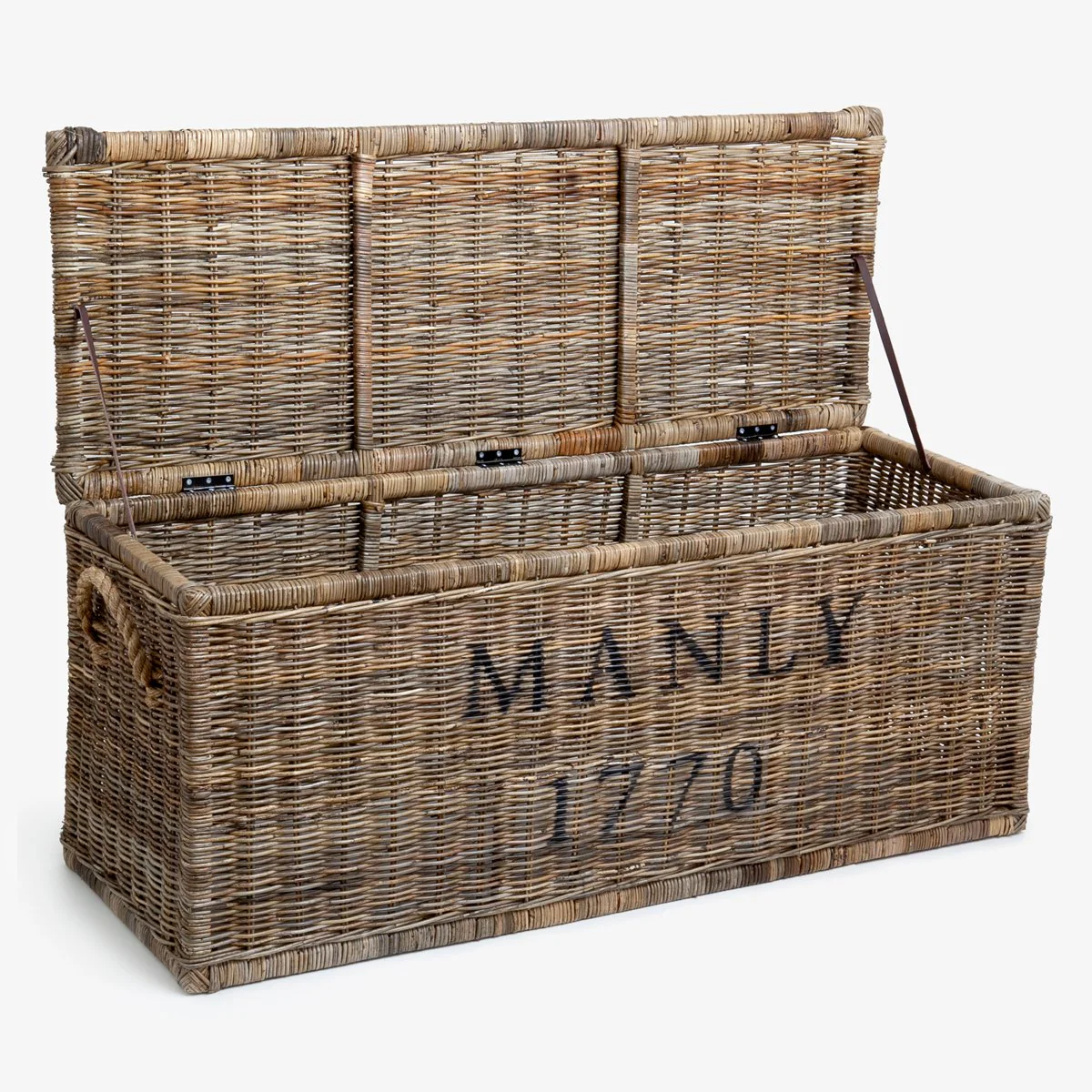 Manly Woven Kubu Trunk - Image 4