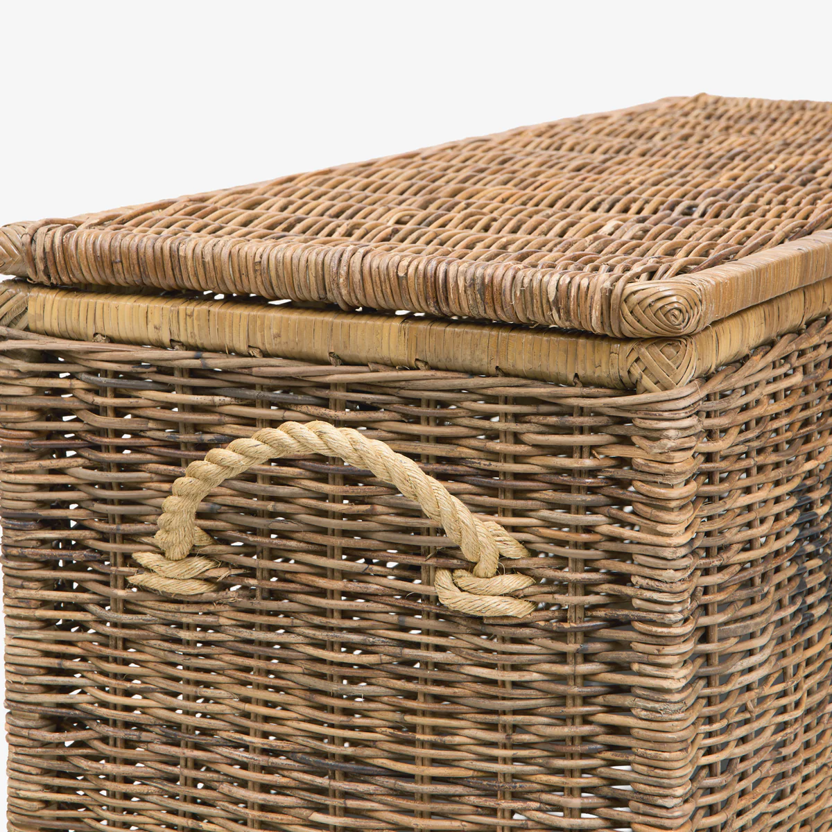 Nantucket Woven Kubu Trunk - Image 4