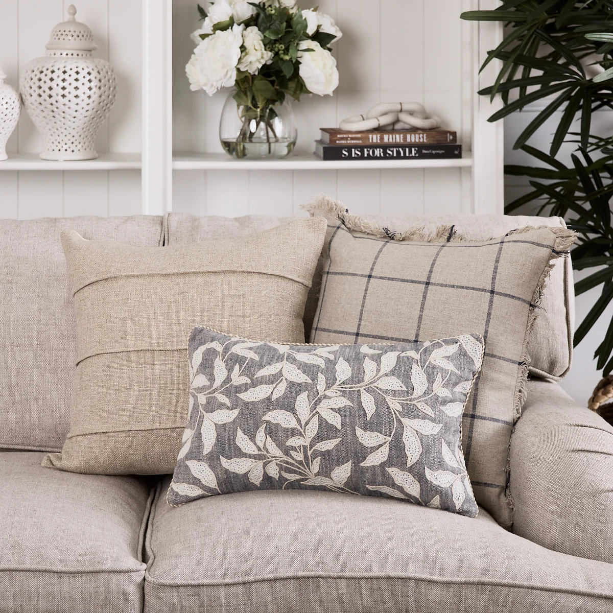 Leaf Cushion Cover (Blue & White Rectangular) - Image 2