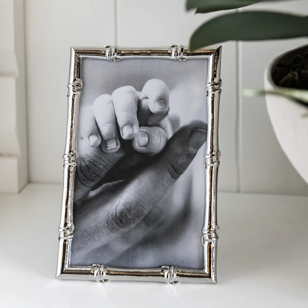 Luxury Bamboo Photo Frame (Silver) - Image 2