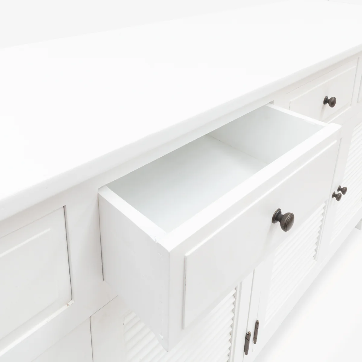 Oak 4 Drawer 4 Door Louvre Sideboard White - Image 3