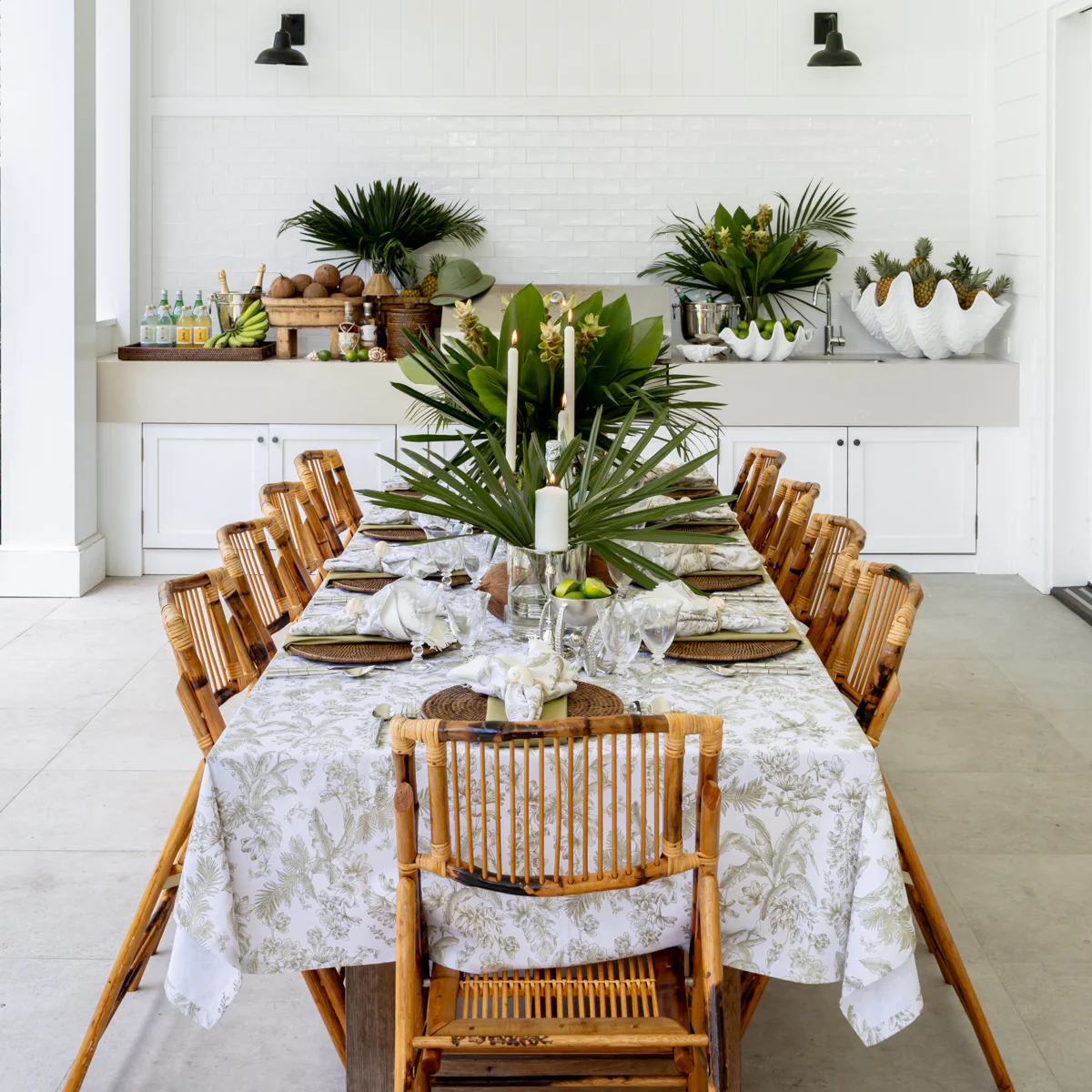 Palm Grove Tablecloths - Image 2
