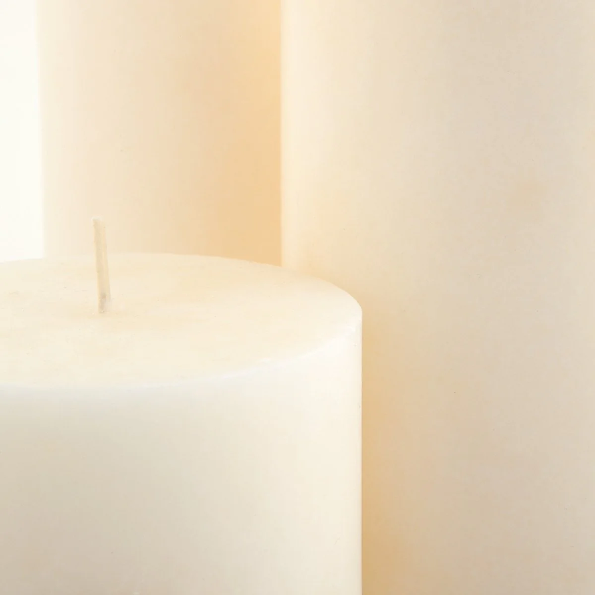 Pillar Candles (Caramel & Vanilla) - Image 3