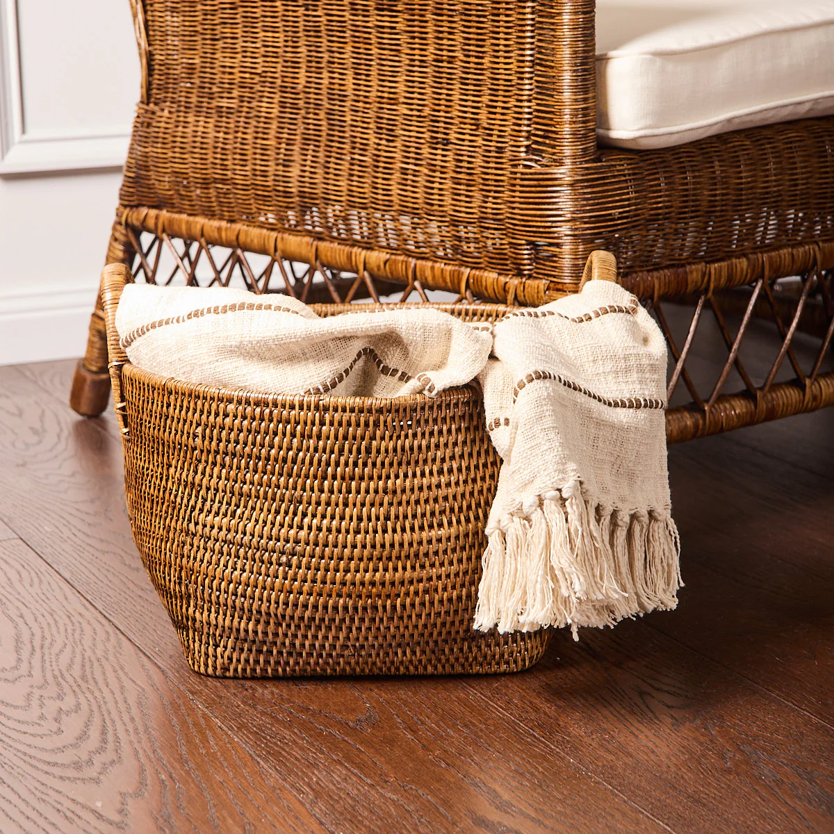 Rattan Carrier Basket Brown 40cm - Image 2
