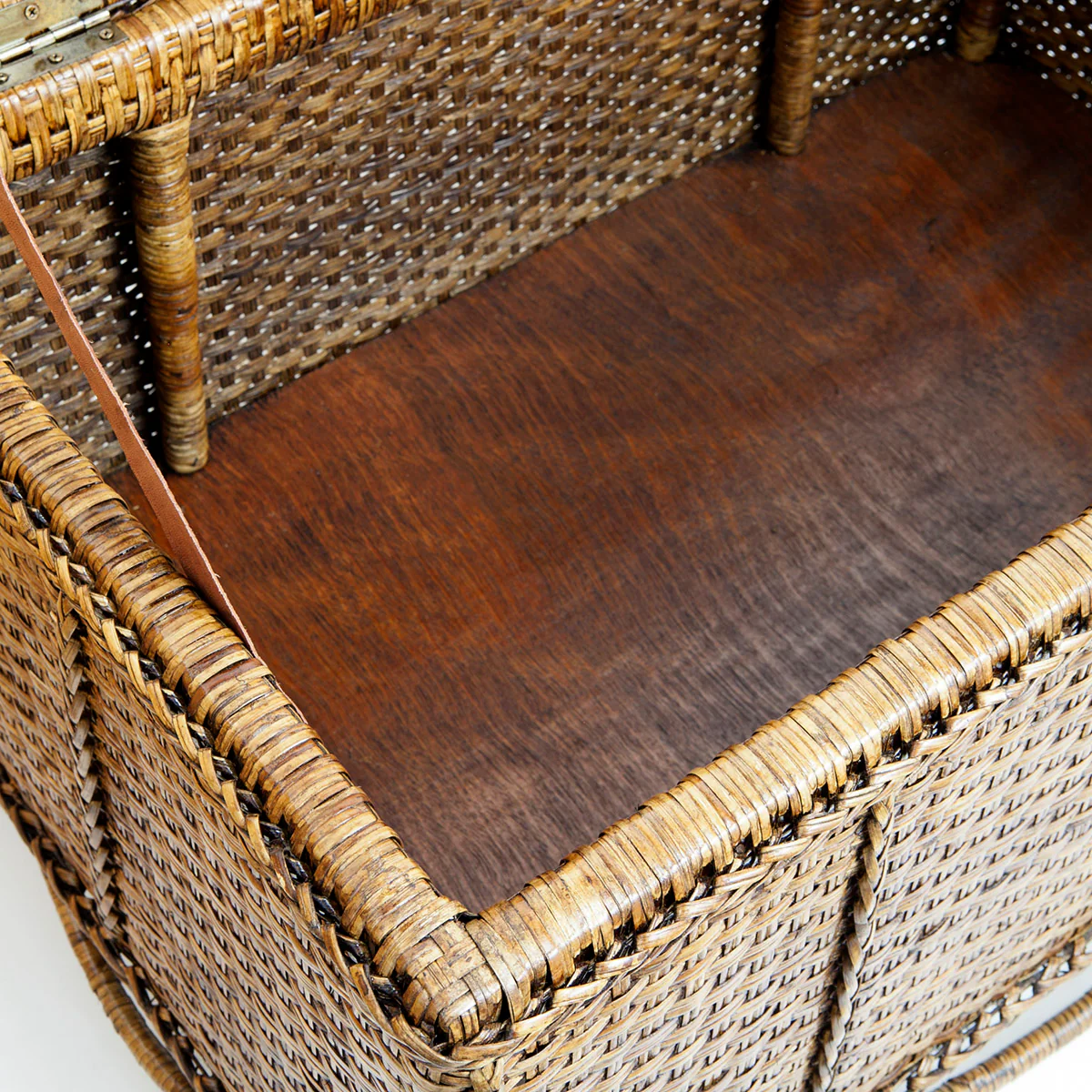 Rattan Heritage Chest Coffee Table (Brown) - Image 5