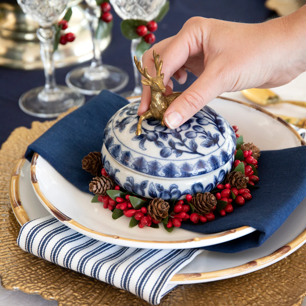 Red Berry & Pine Cone Candle Rings - Image 4