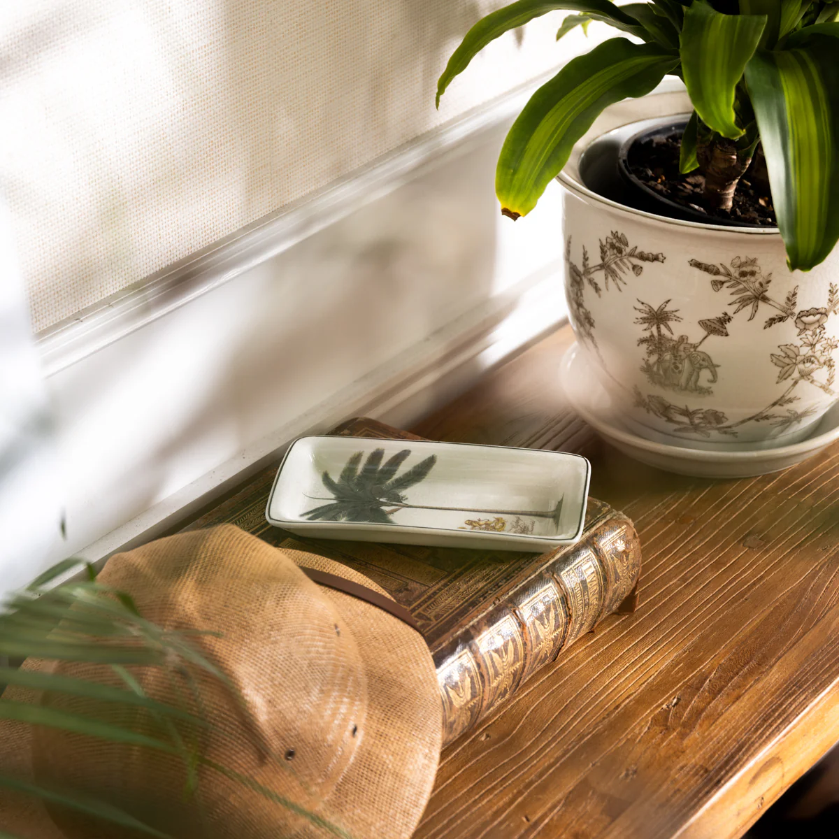Royal Palm Tray - Image 2