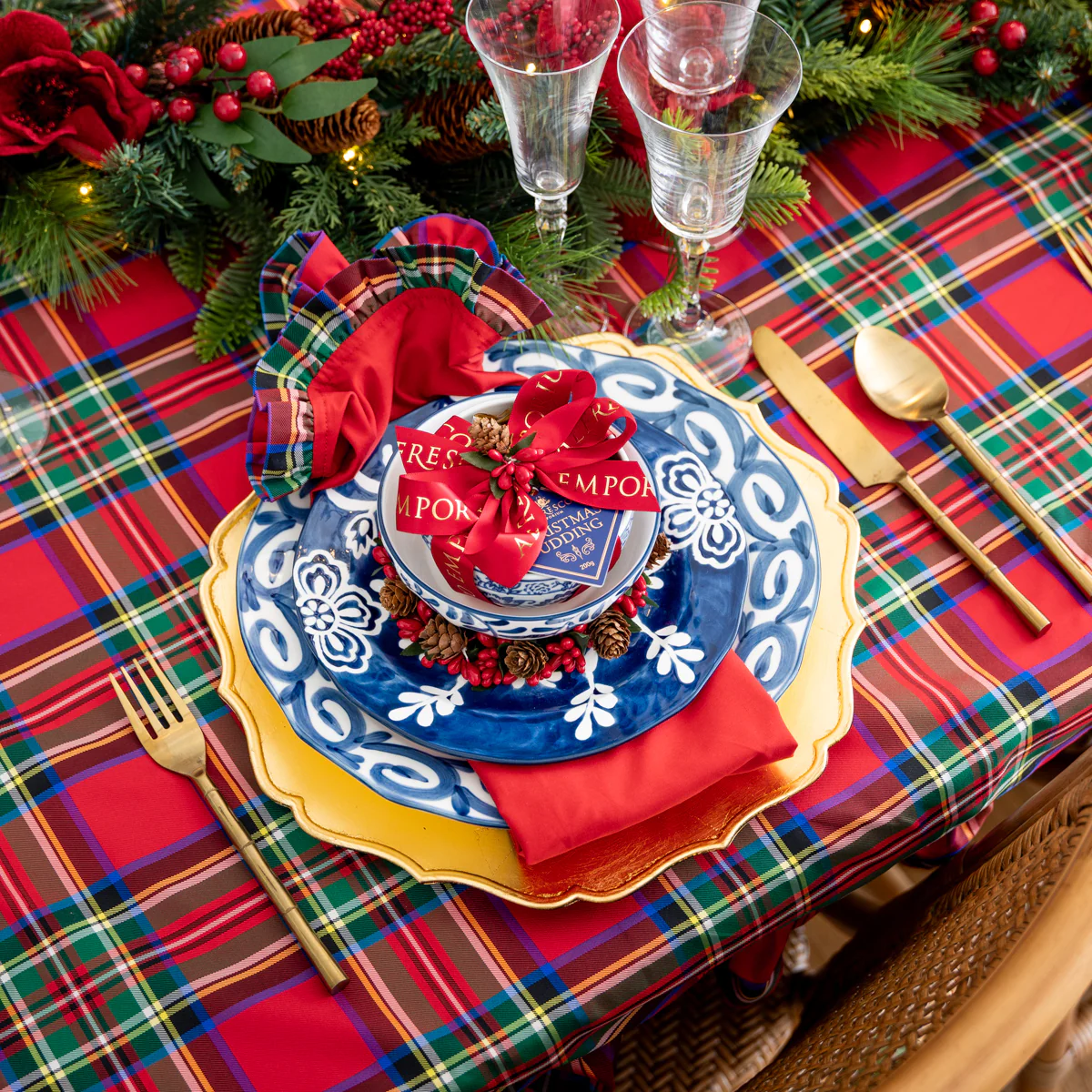 Tartan Frill Napkins Red (Set of 4) - Image 2