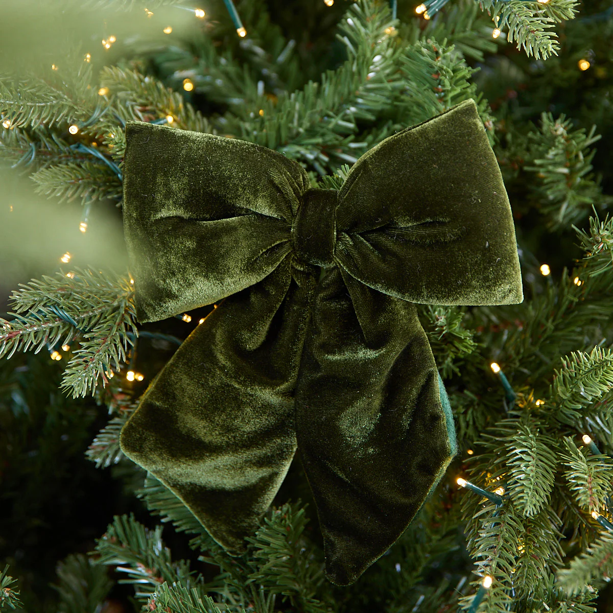 Velvet Christmas Bows (Green) PRE-ORDER - Image 2